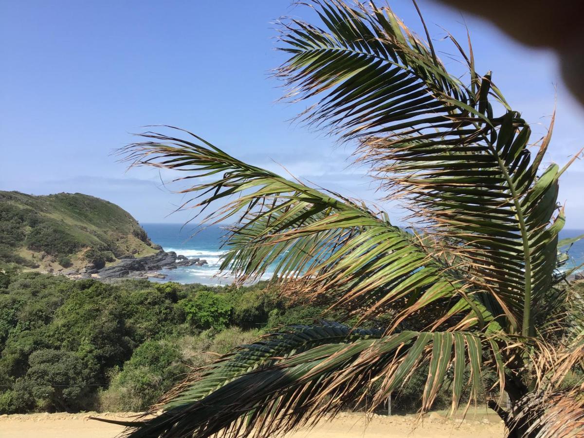 Coram Deo Saltywaves Double En-Suite Rooms With Sea Views Coffee Bay Exterior foto