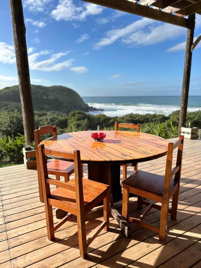 Coram Deo Saltywaves Double En-Suite Rooms With Sea Views Coffee Bay Exterior foto