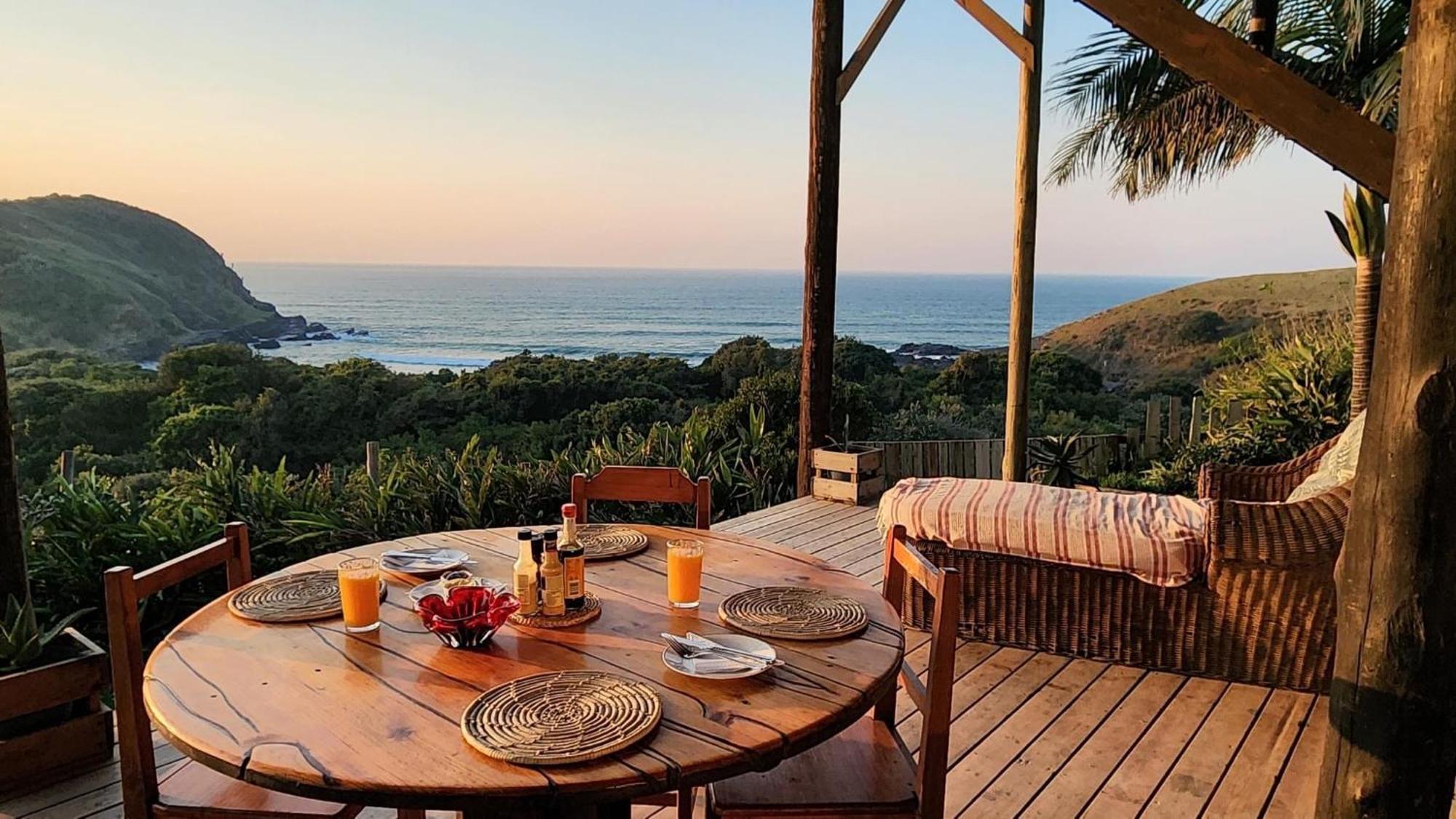 Coram Deo Saltywaves Double En-Suite Rooms With Sea Views Coffee Bay Exterior foto